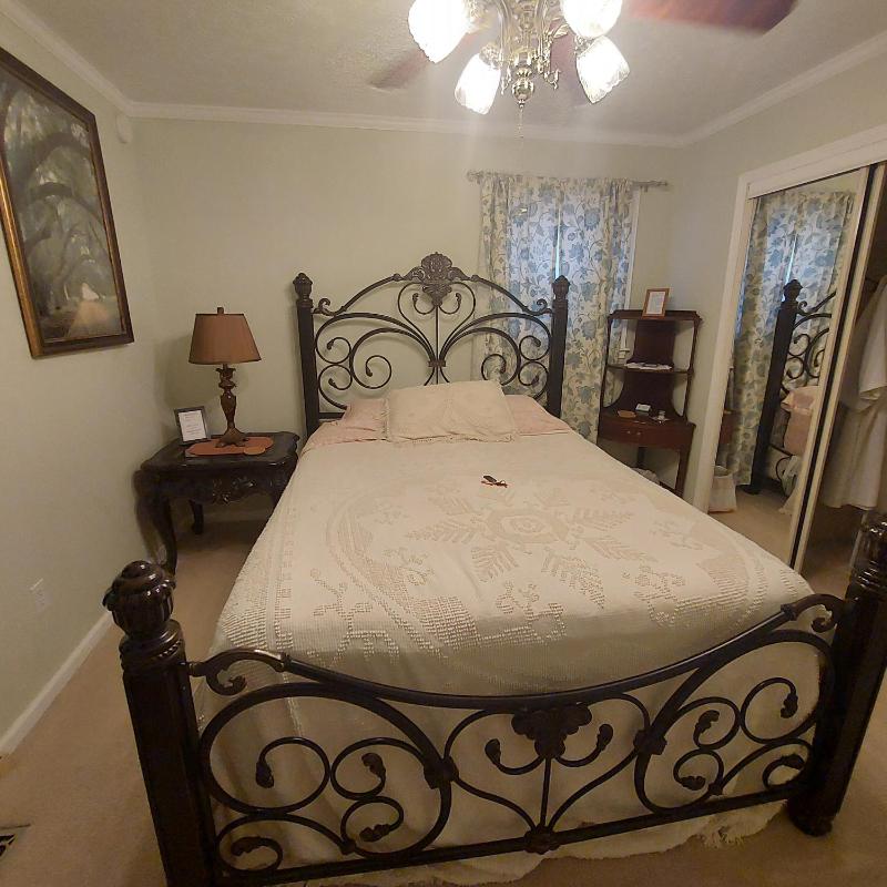 Family Room with Bathroom image 2