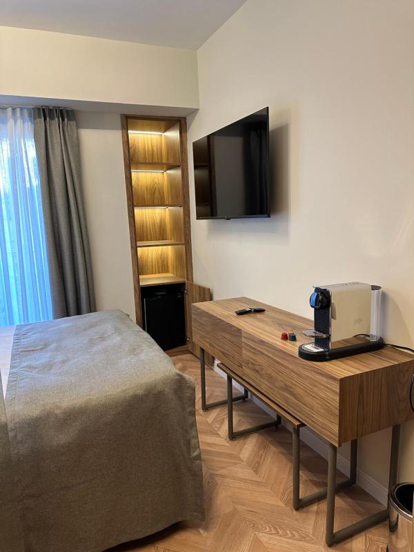 Standard Single Room image 3