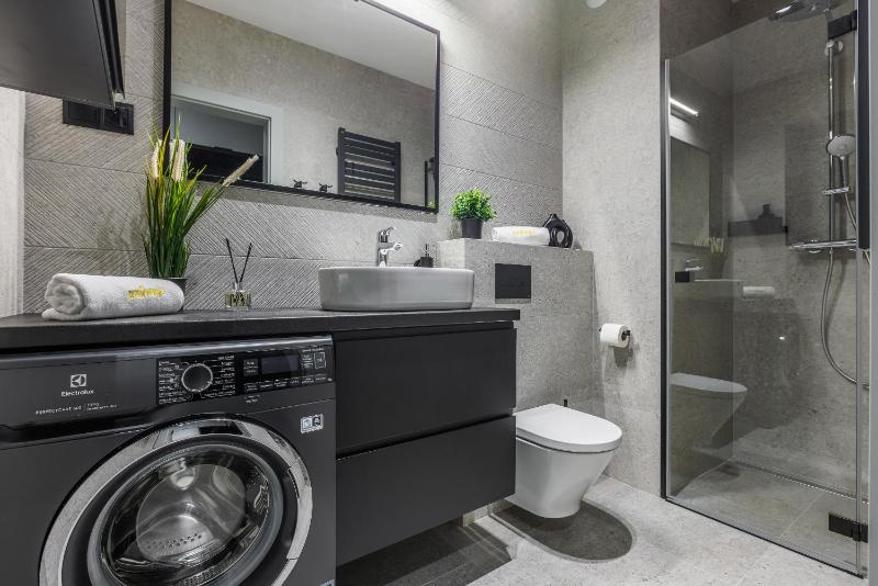 Emihouse Riverside Apartments - image 3