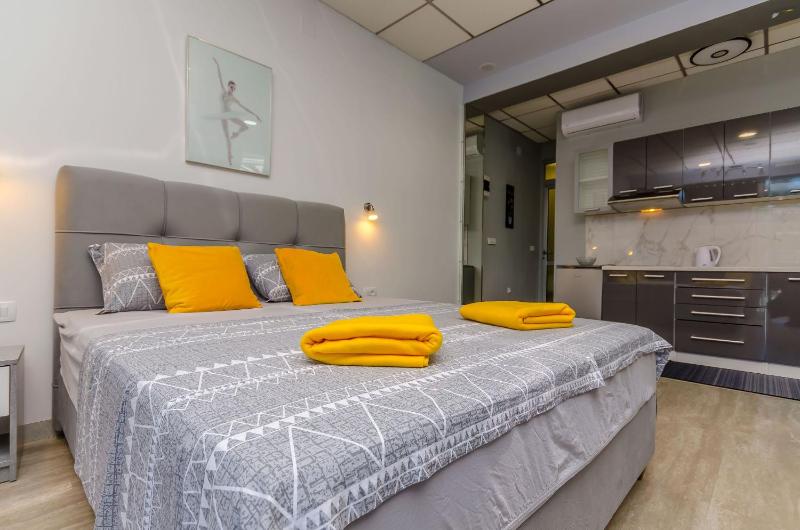 Apartments Stay Images