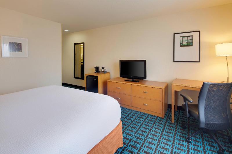 King Room image 3