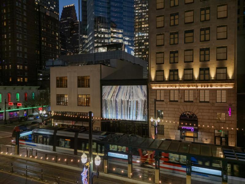 Moxy Houston Downtown - image 39