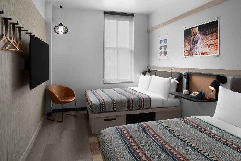 Moxy Houston Downtown - image 3