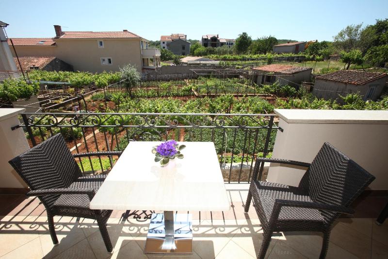 Annex - Two-Bedroom Apartment with Garden View  image 3