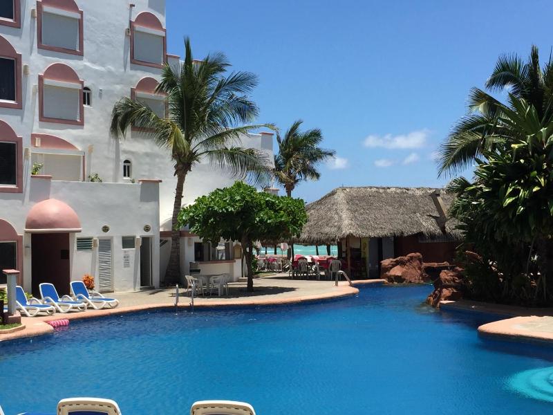 Maz4you Beachfront Condo - image 20