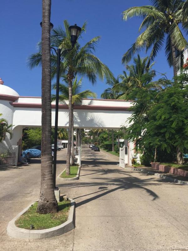 Maz4you Beachfront Condo - image 6