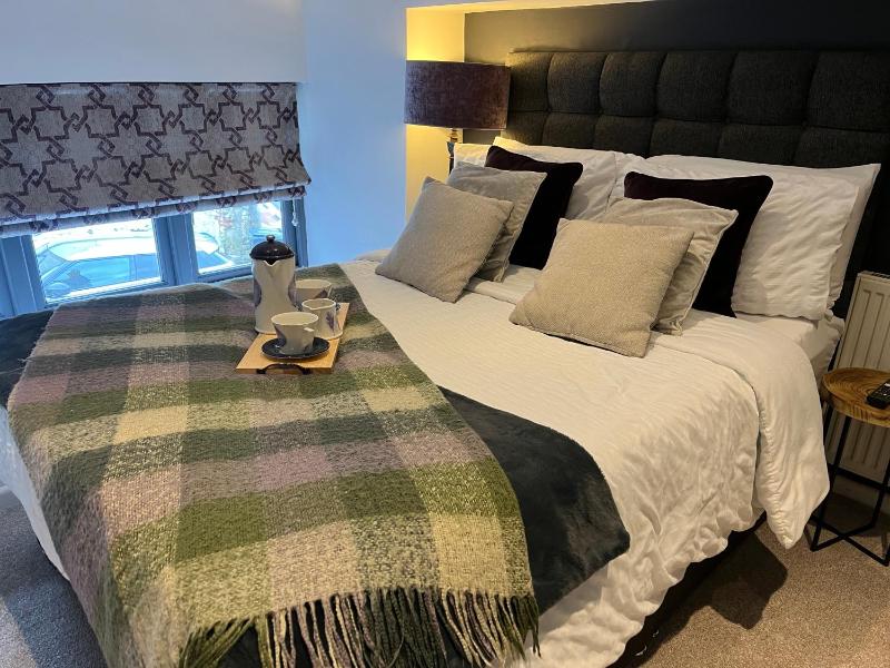 Deluxe Double with En-Suite image 1