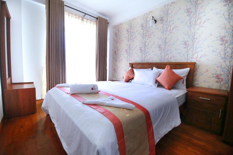 Nelma's Cosy - image 38