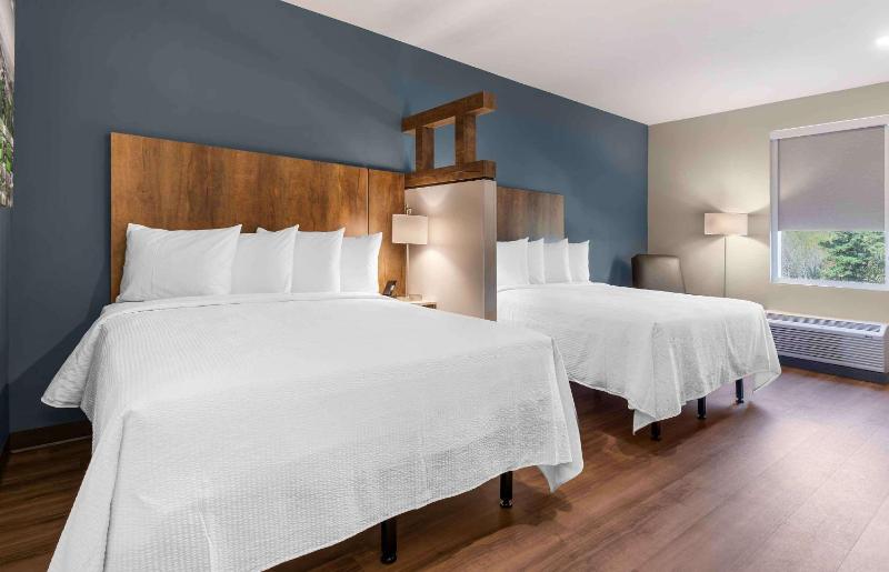 Ideal Studio 2 Queen Beds Nonsmkng image 1