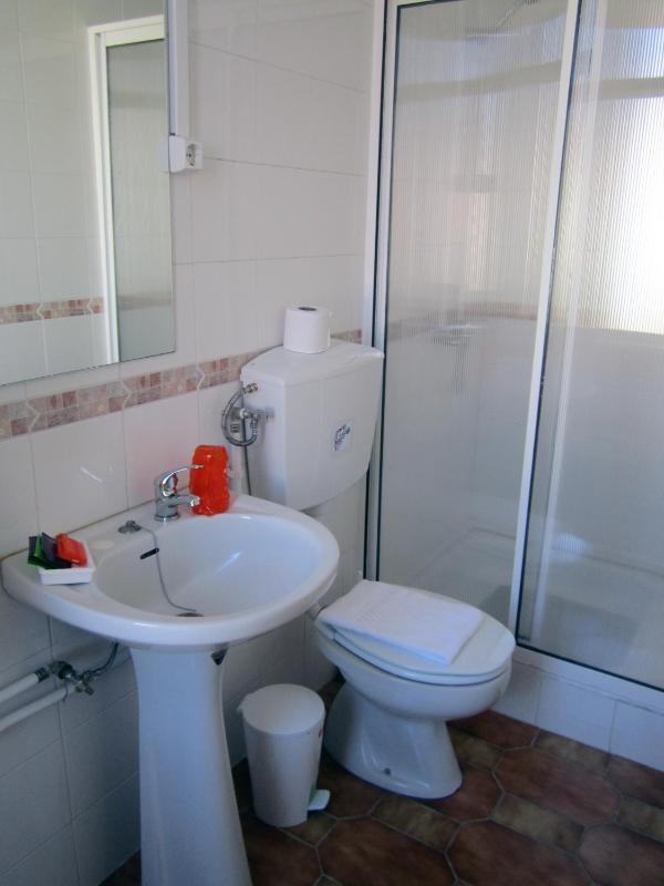 Double Room with Private Bathroom image 2