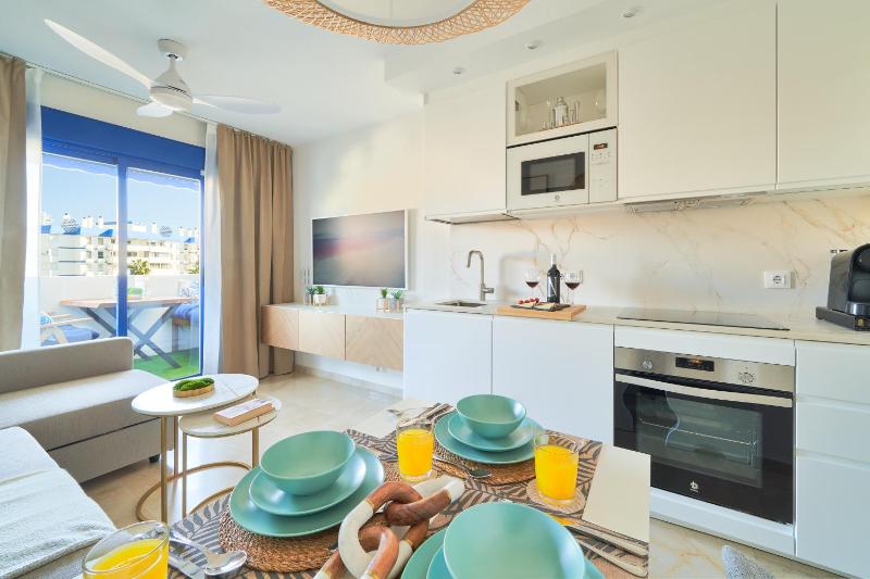 MSM Los Patos Tropicana - Seaside Retreat with Terrace Seaview & Smart Home - image 18