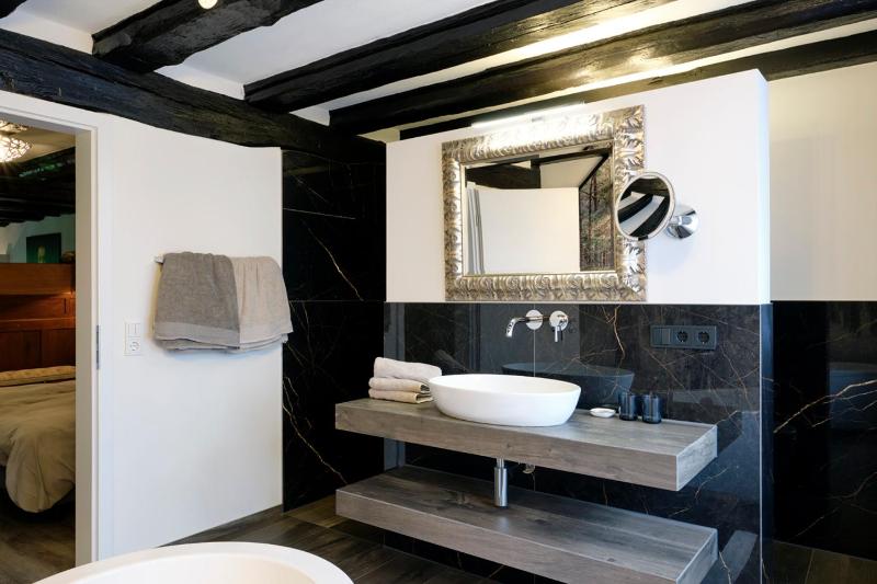 Junior Suite with Terrace image 2