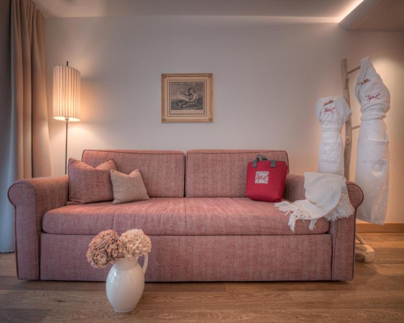 Double Room image 4