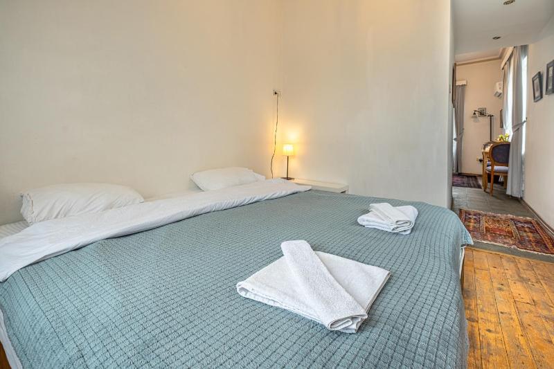 Suite image 2