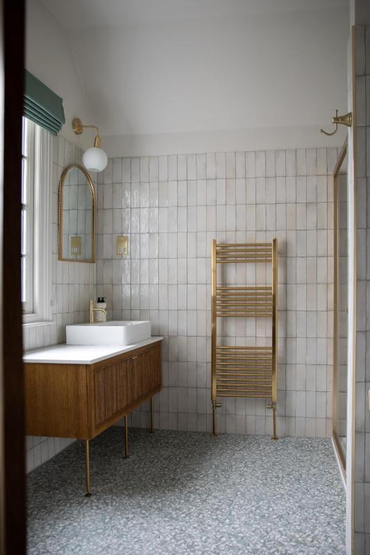 Single Room image 4