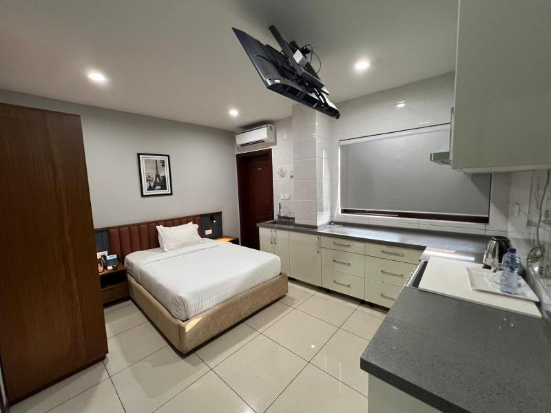 Hotel Golf Coast - image 12