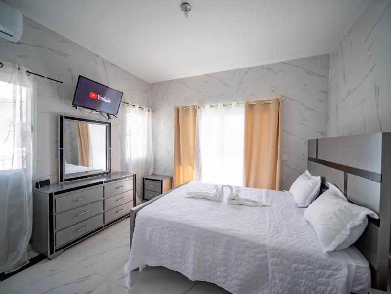 8br Private Villa In Sosa - 2 Mins From Nightlife - image 19