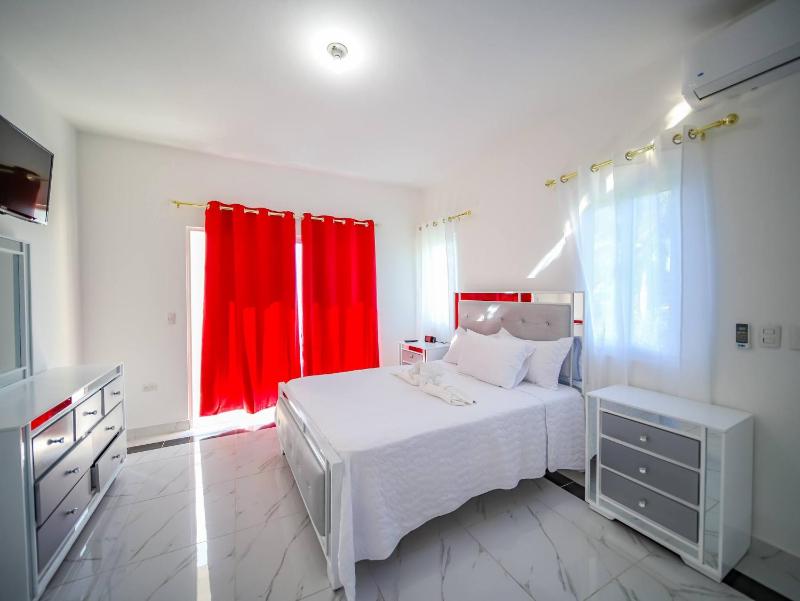 8br Private Villa In Sosa - 2 Mins From Nightlife - image 10