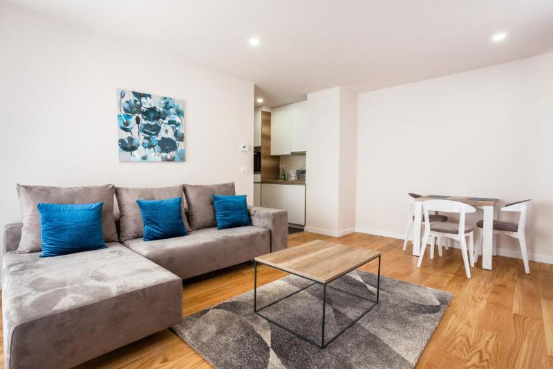 Studio Apartment image 3