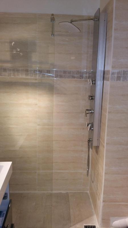 Superior Apartment image 3