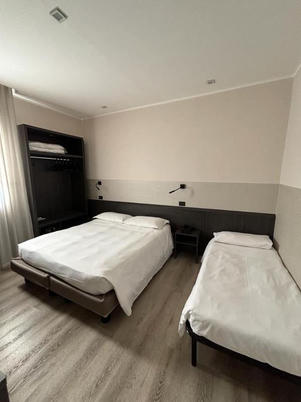 Triple Room image 1