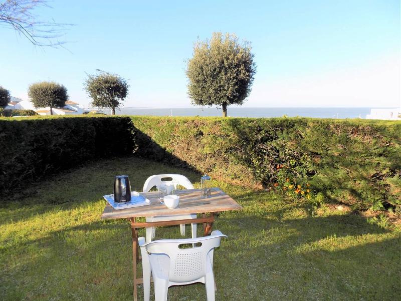 Royan - Plage du Chay - APPARTEMENT en REZ-DE-JARDIN avec APERCU MER - image 1