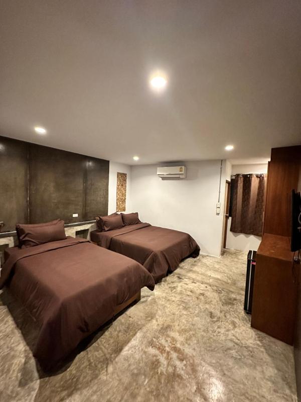 Moonlight Lodge Images