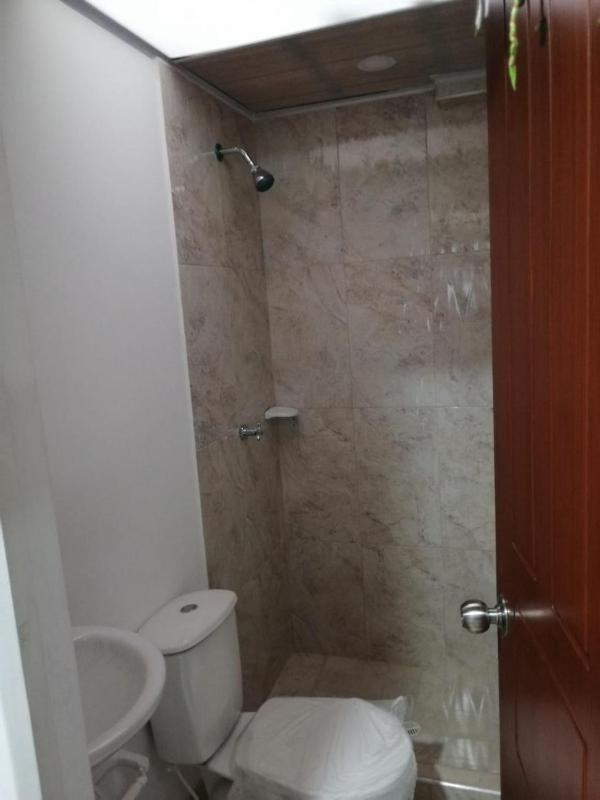 Habitación Privada y Confortable cerca a Centro Mayor y al Centro Histórico - image 11