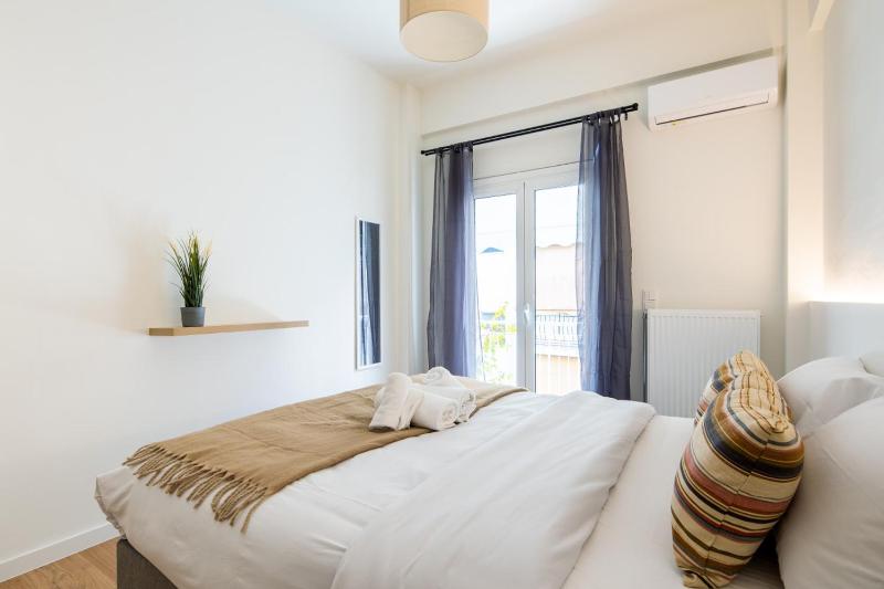 Mystique 2-Bedroom Apartment in Athens - image 12