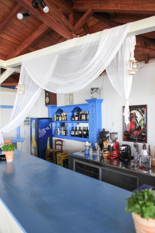 Stafylos Suites & Boutique hotel - image 22