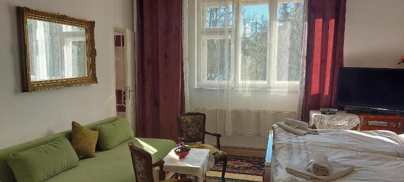 Junior Suite (5 Adults) image 3