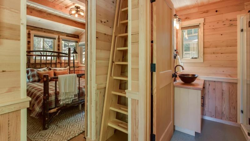 The Hemlock in Treehouse Grove at Norton Creek - image 19