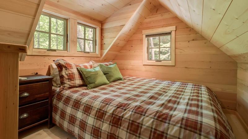 The Hemlock in Treehouse Grove at Norton Creek - image 16