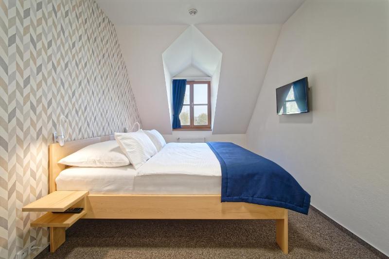 Deluxe Suite image 1