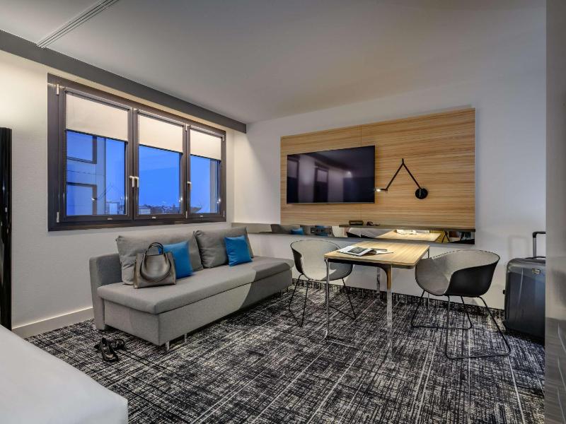  Standard Suite with Double Bed and Sofa Bed image 4