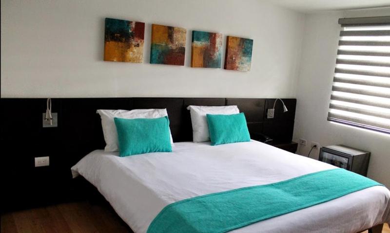 BLESS SUITE - image 12