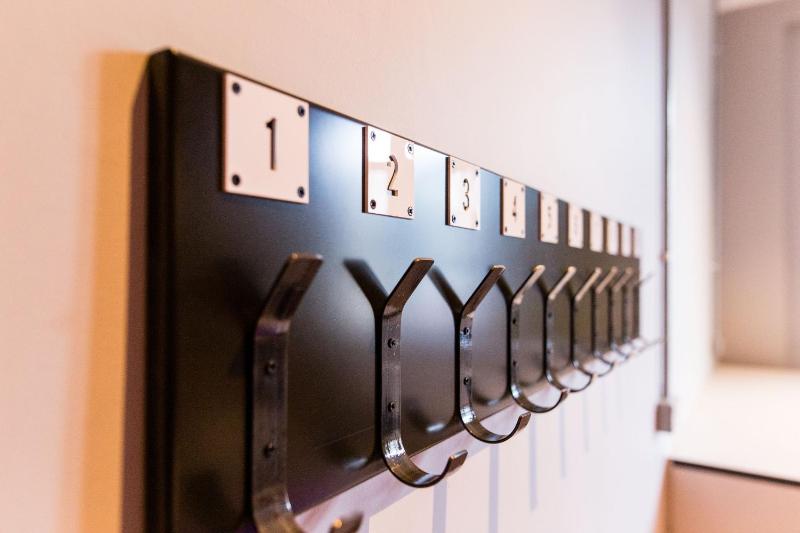 Pod in a 10-12 bed Mixed Dormitory image 2