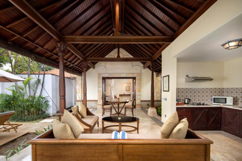 The Club Villas Seminyak - image 40