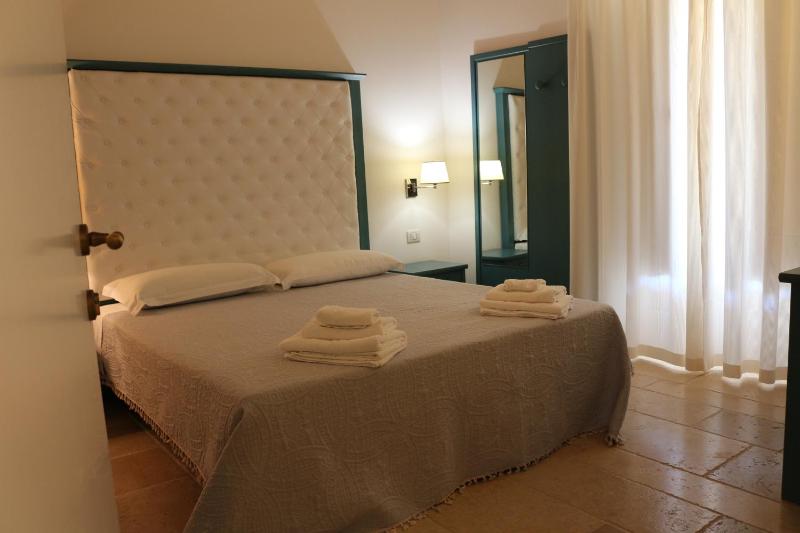 Double Room image 4