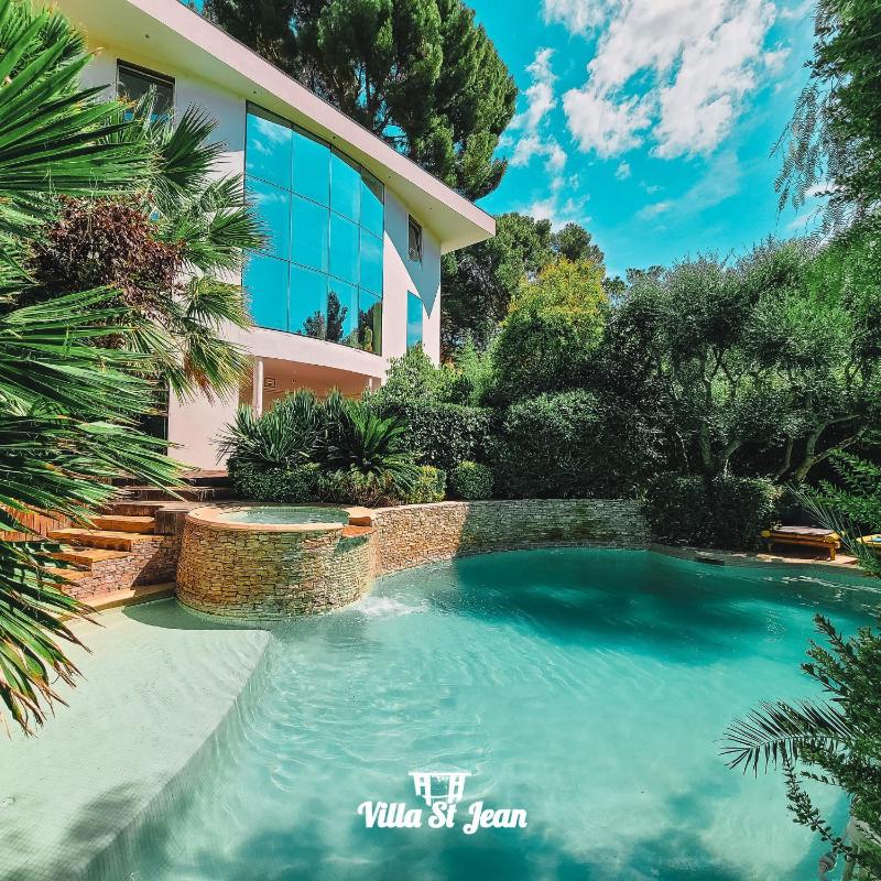Villa St Jean SUITE Romantique - image 13