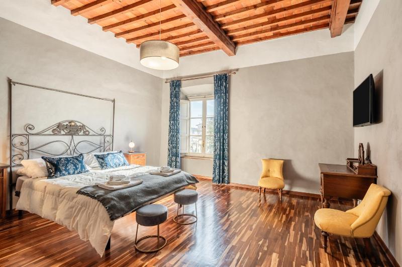 Busdraghi Luxury Apartment - image 31