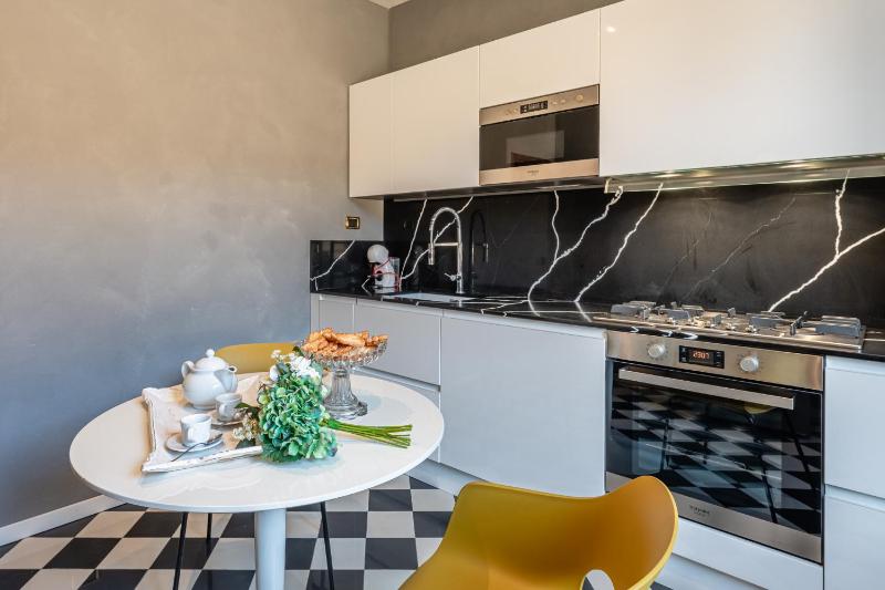 Busdraghi Luxury Apartment - image 43