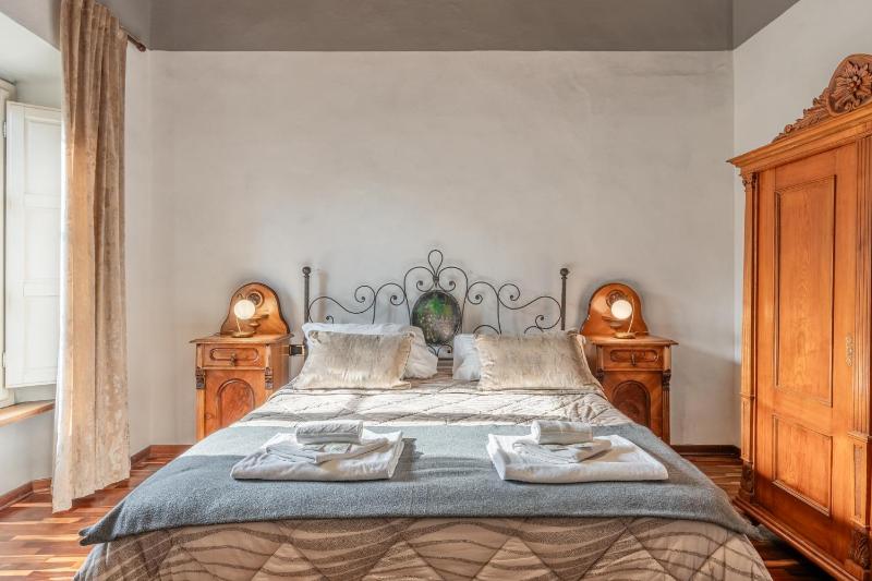 Busdraghi Luxury Apartment - image 21