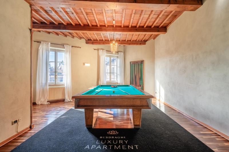 Busdraghi Luxury Apartment - image 5