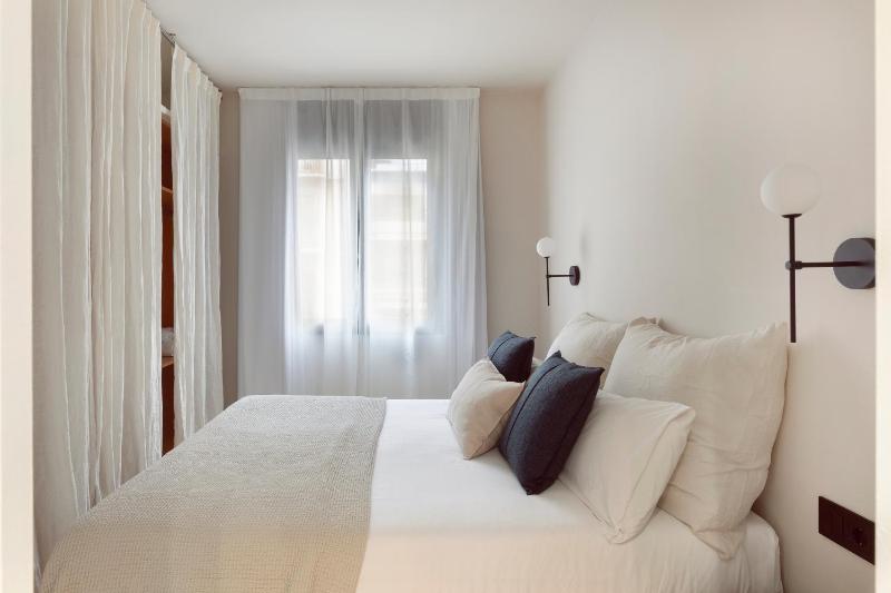 C211 Barcelona - Simaba Group - image 12