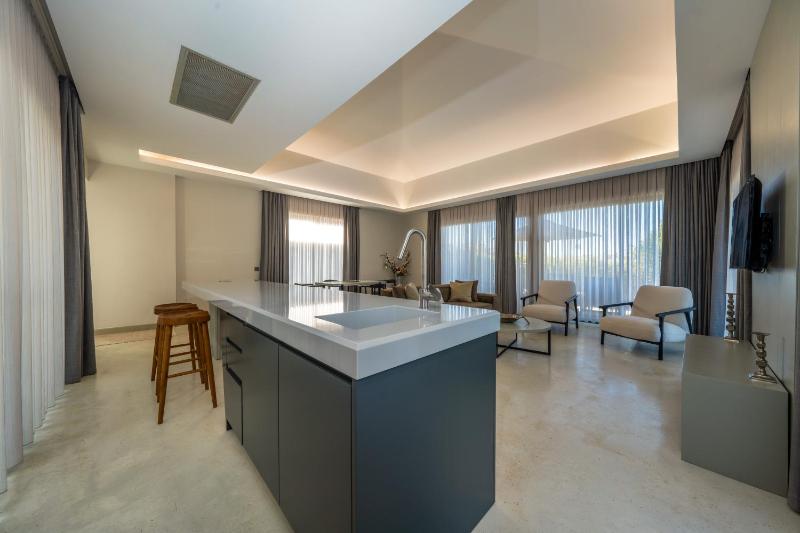 King Suite image 3