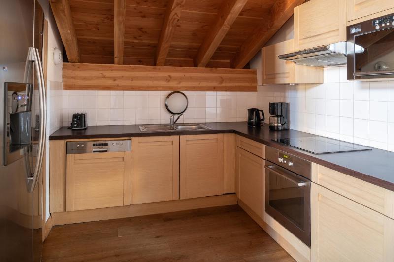 Five-Bedroom Apartment image 4