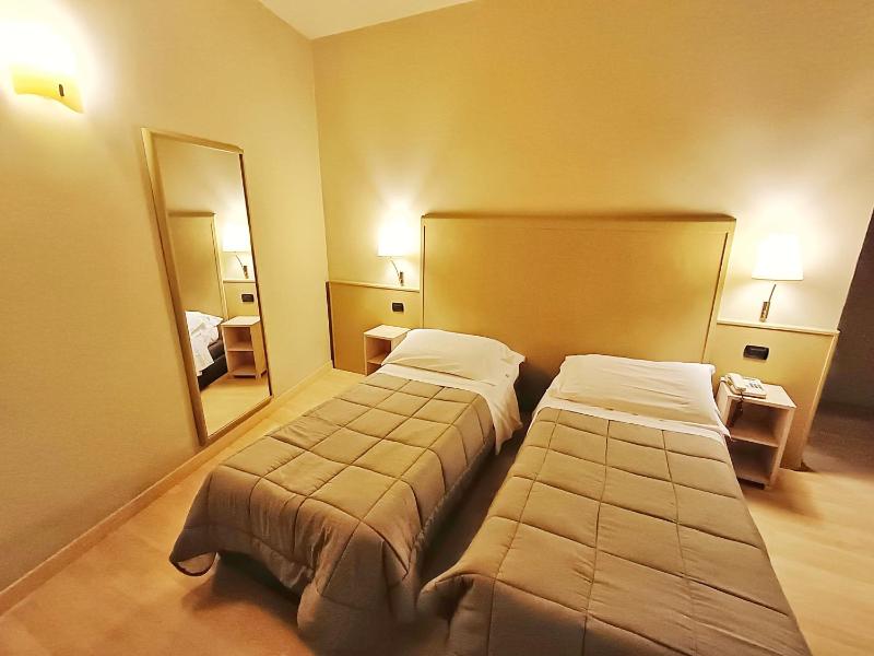 Hotel Corallo Rimini - image 14