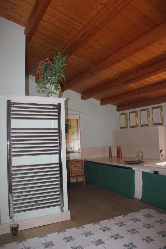 King Suite with Spa Bath image 1