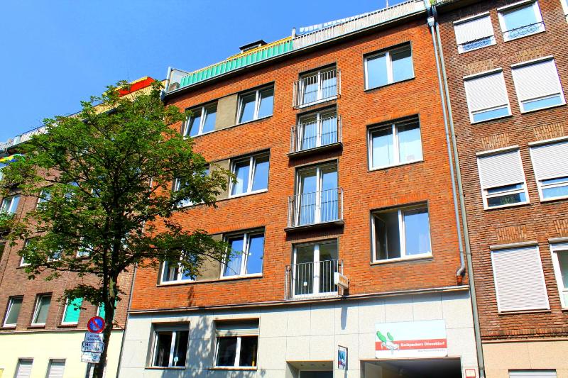 Backpackers Düsseldorf - SELF CHECK-IN - image 33